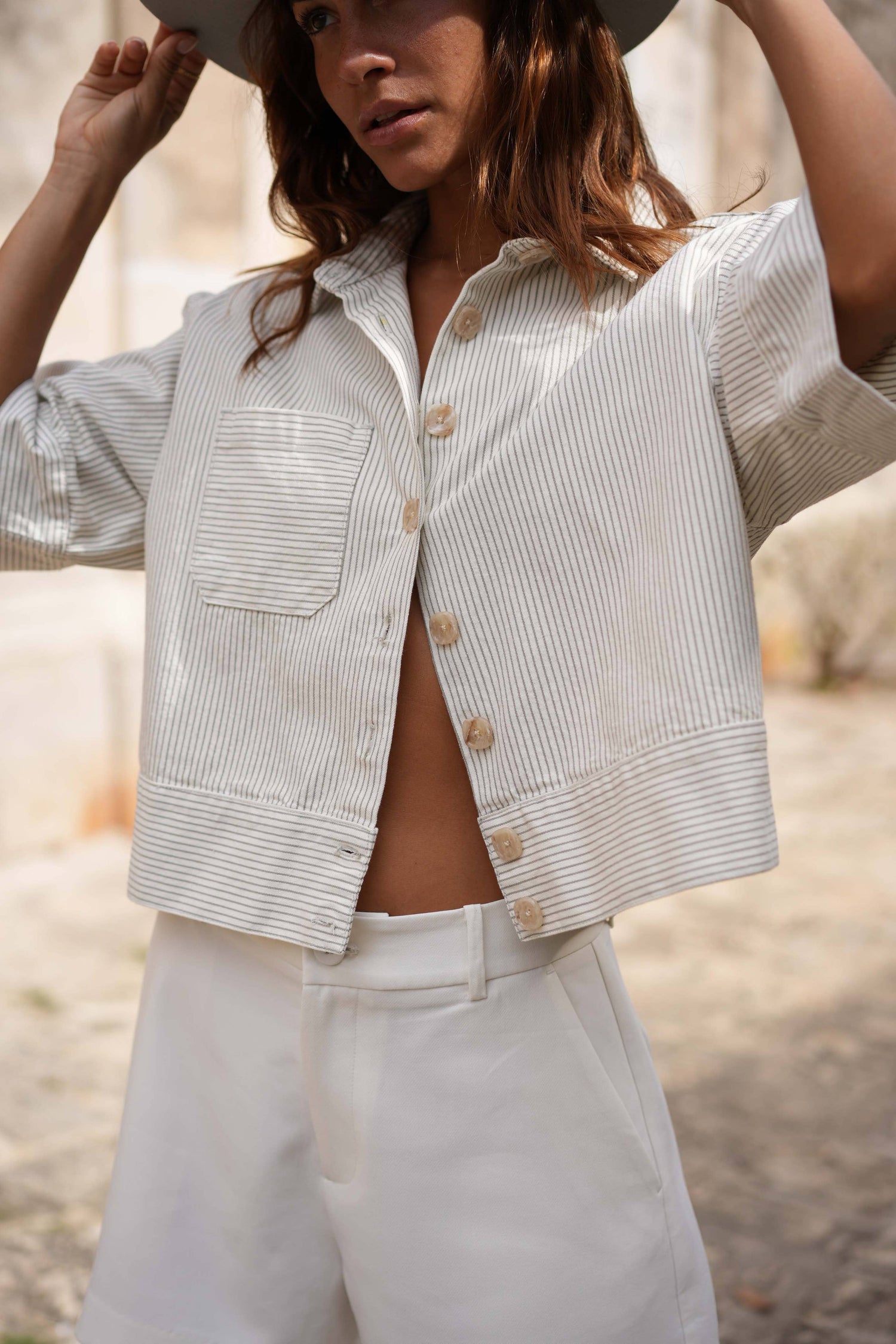 VICTOR SHORT SLEEVE JACKET