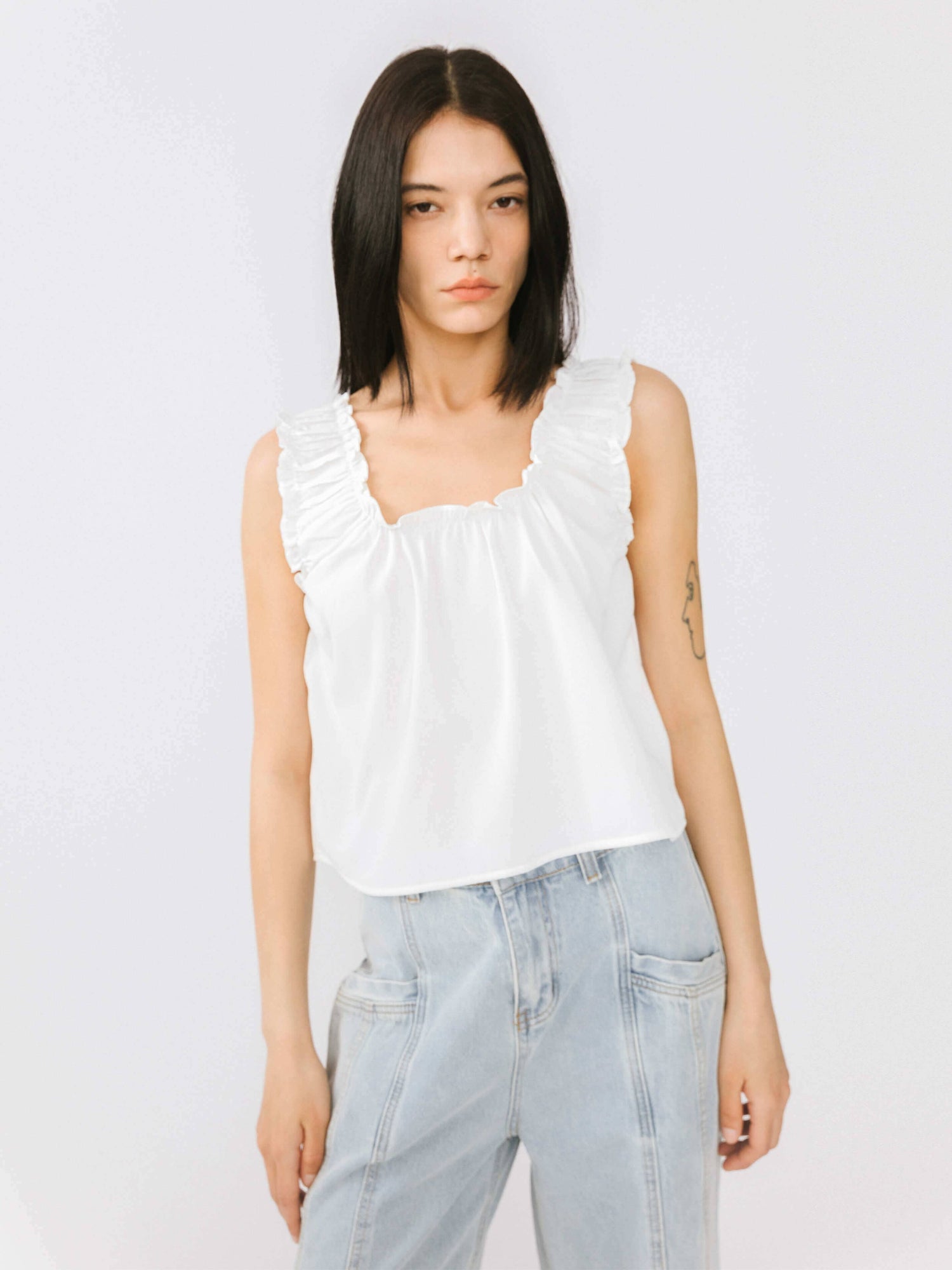 Amelie Halter Cardigan