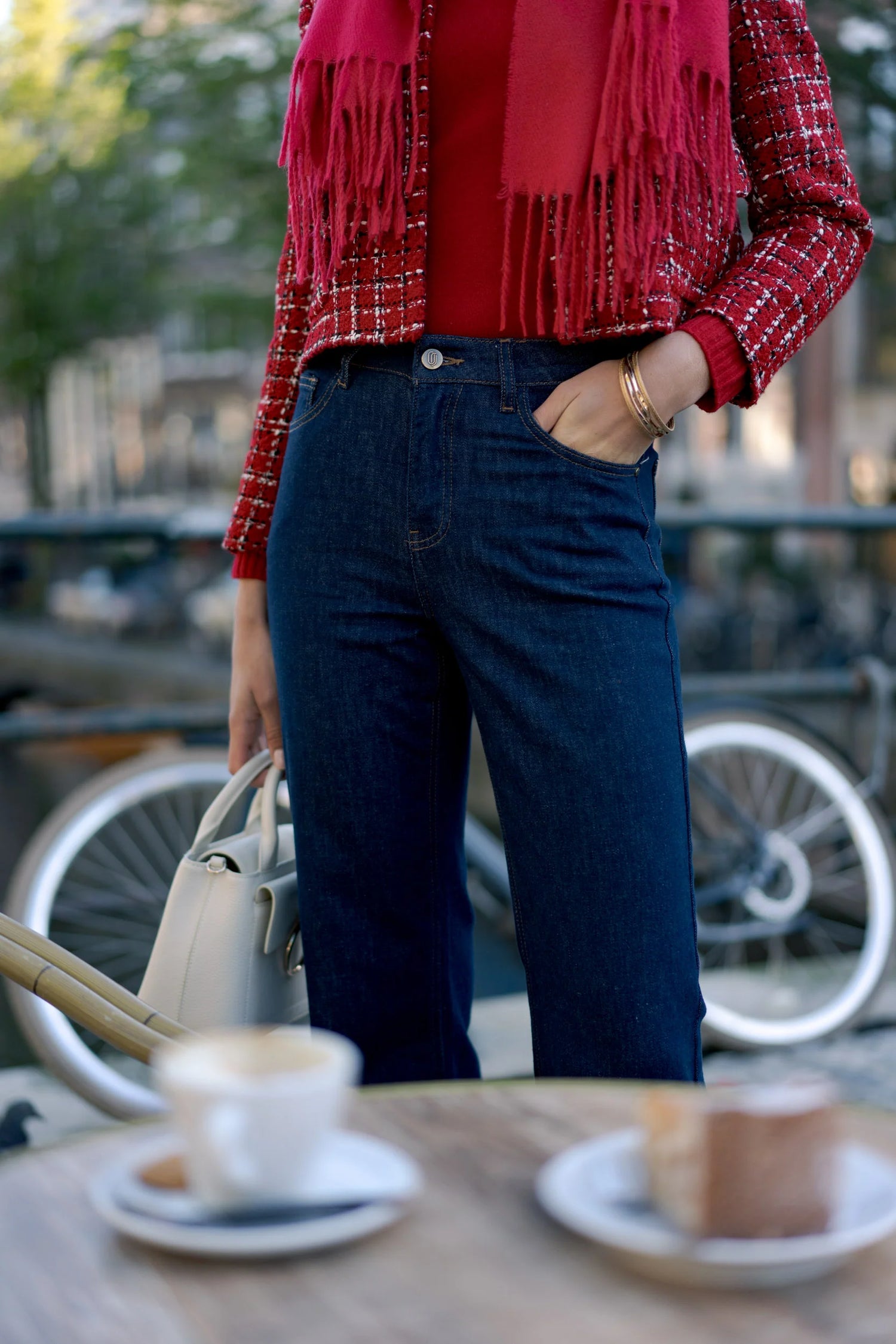 BEATRICE STRAIGHT LEG JEANS